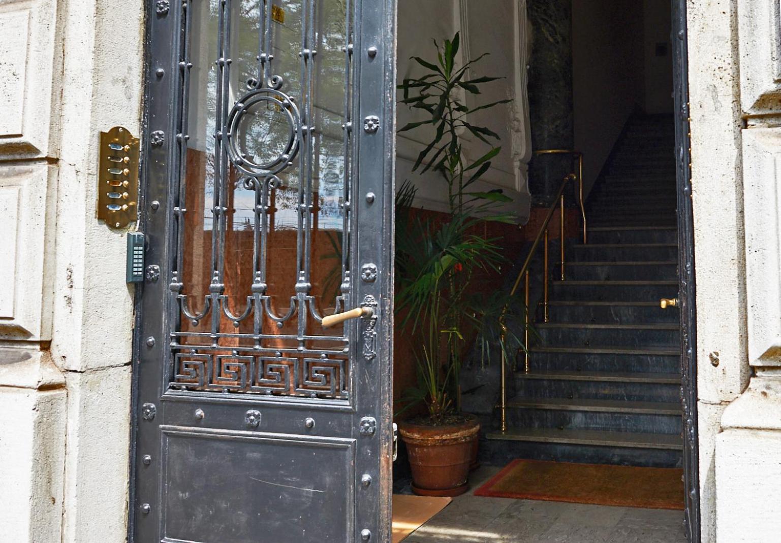 Italy Vacation Rental Terst Exteriér fotografie